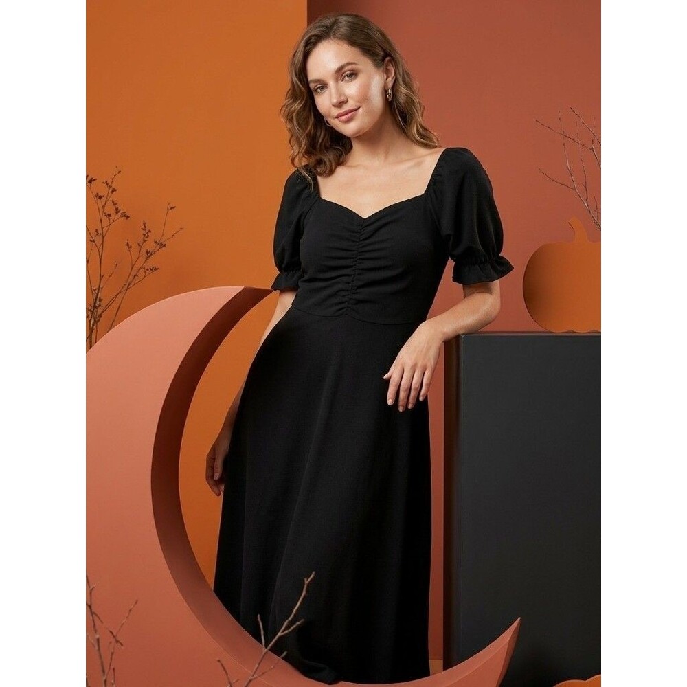 Black Puff-Sleeve Maxi Dress